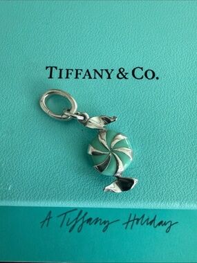 🩵 Tiffany & Co. Bon Bon Candy
Charm in Blue Enamel and
Sterling Silver